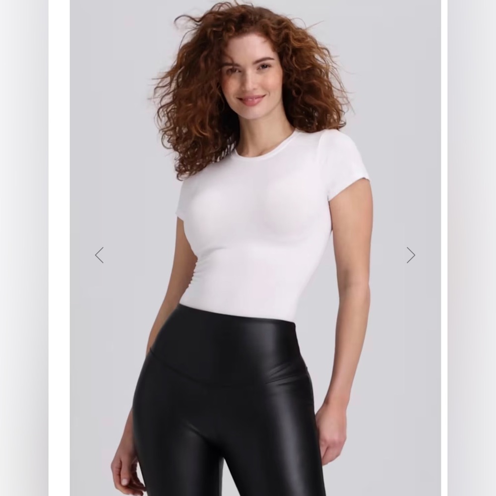 Faux Leather Leggings From Sasha With Side Zip NWOT Medium Black Womens - Picture 4 of 4